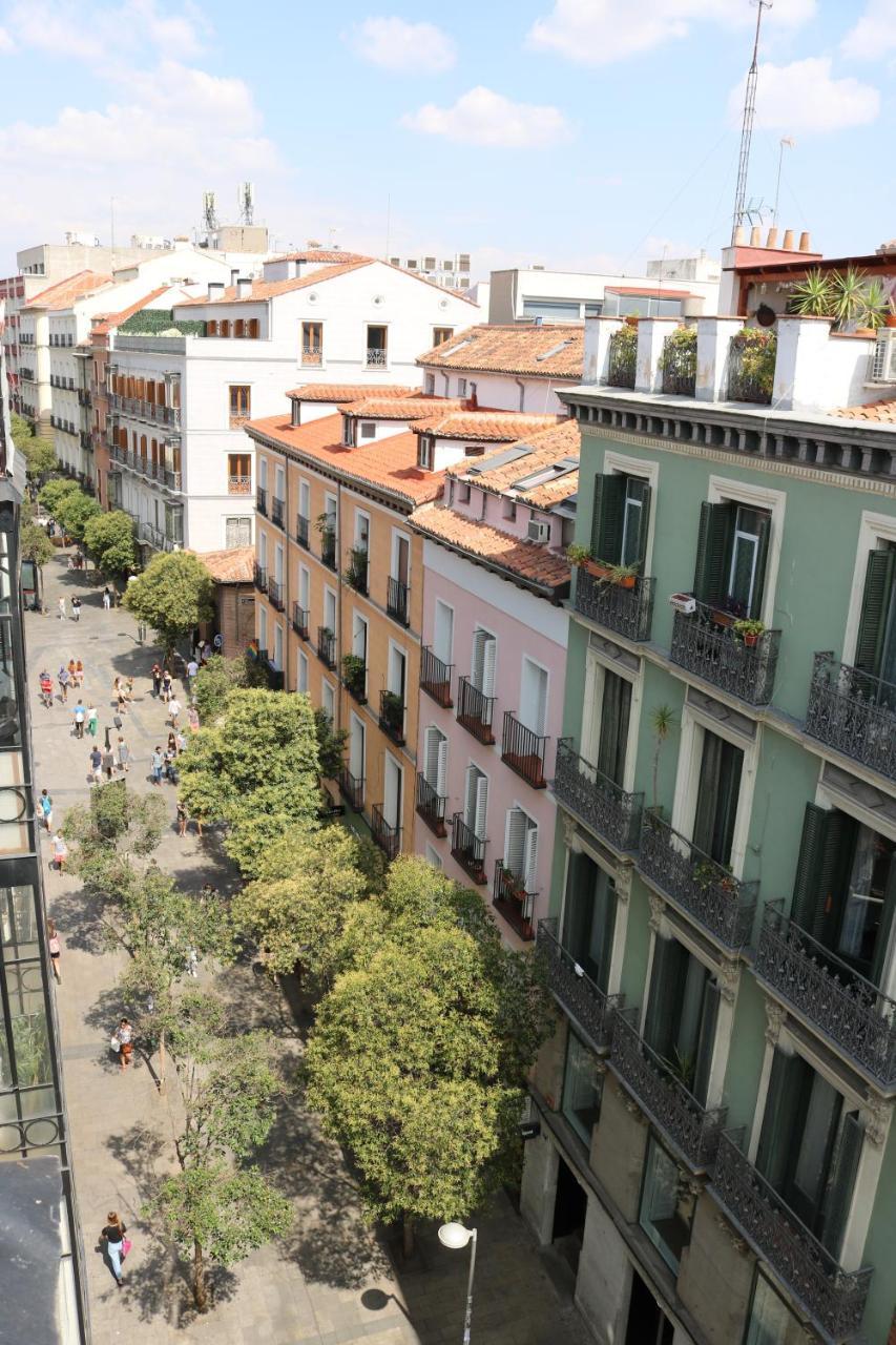 Hostal Abril Μαδρίτη Εξωτερικό φωτογραφία