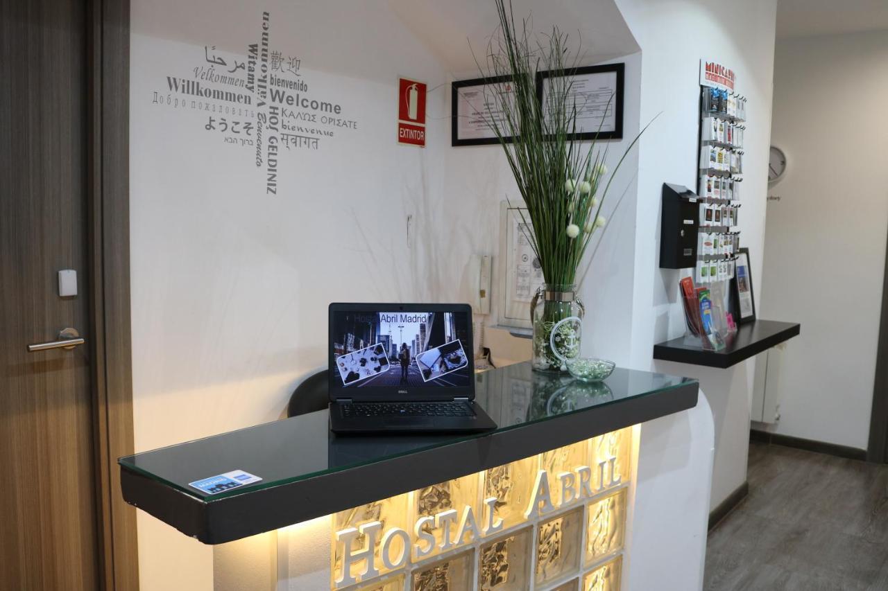 Hostal Abril Μαδρίτη Εξωτερικό φωτογραφία